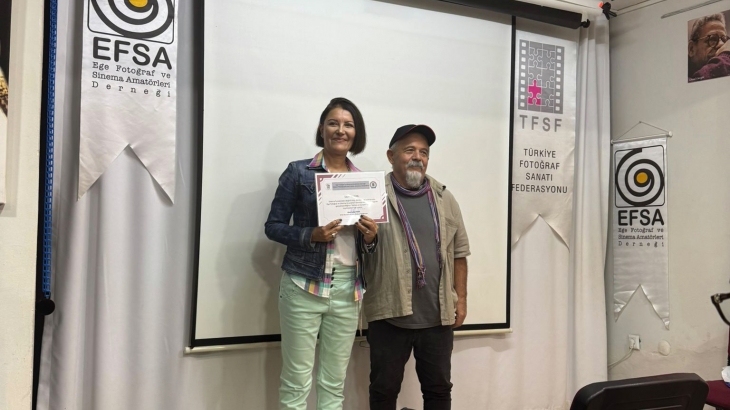 Sayın İdil BERK ile kısa film gösterimi